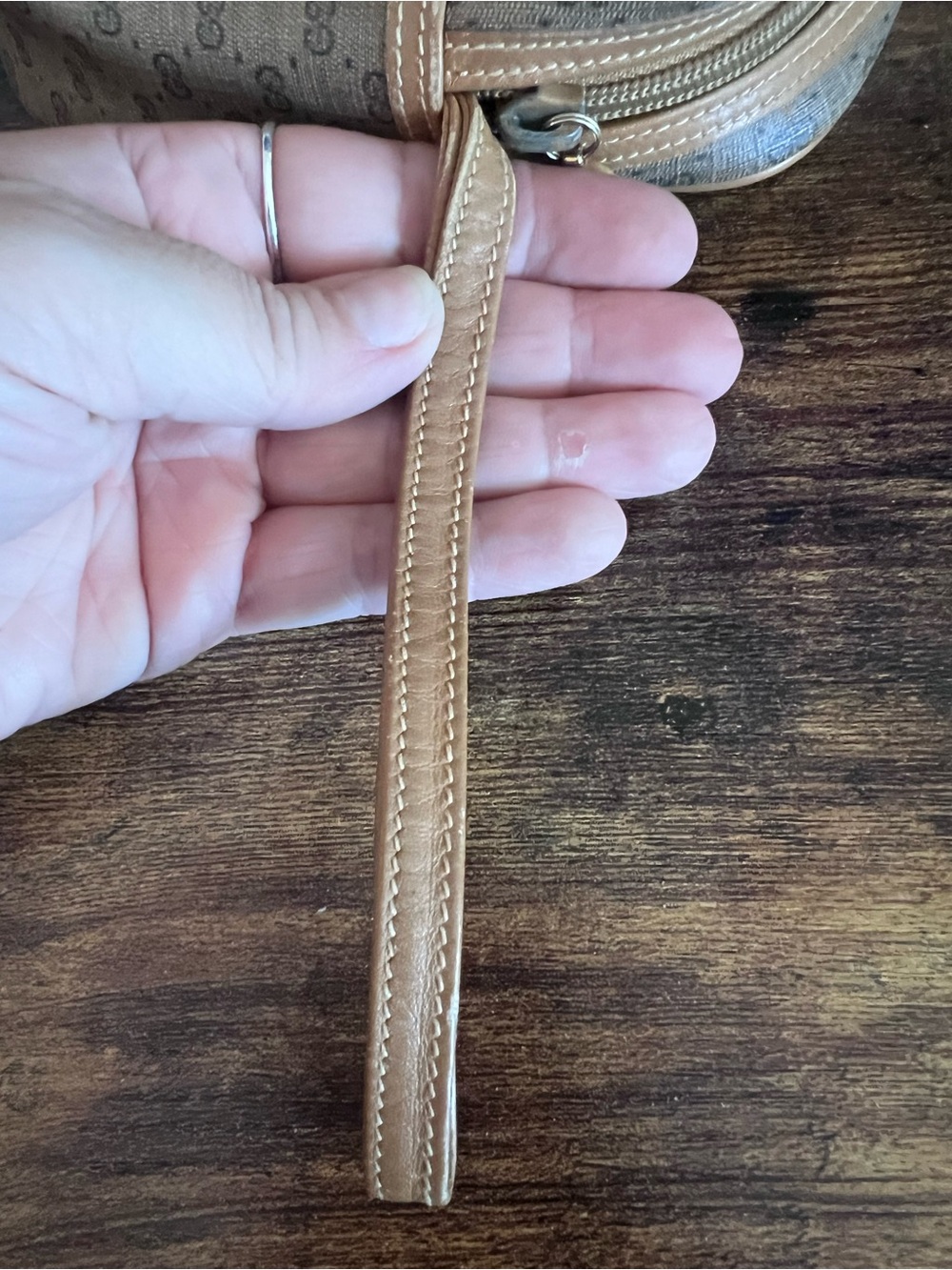 Vintage 80s Gucci Brown Monogram Wristlet Clutch with Tan Trim - Picture 10 of 12
